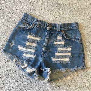 Vintage Levi’s White Tab Denim Jean Shorts